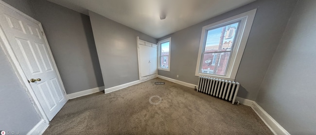 Building Photo - Updated 3BR South Philly Row: Move-In Ready