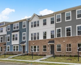 Building Photo - 6425 Gennaker Run