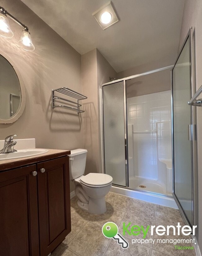 Building Photo - Luxury View Home in Gas Lamp Terrace, near...