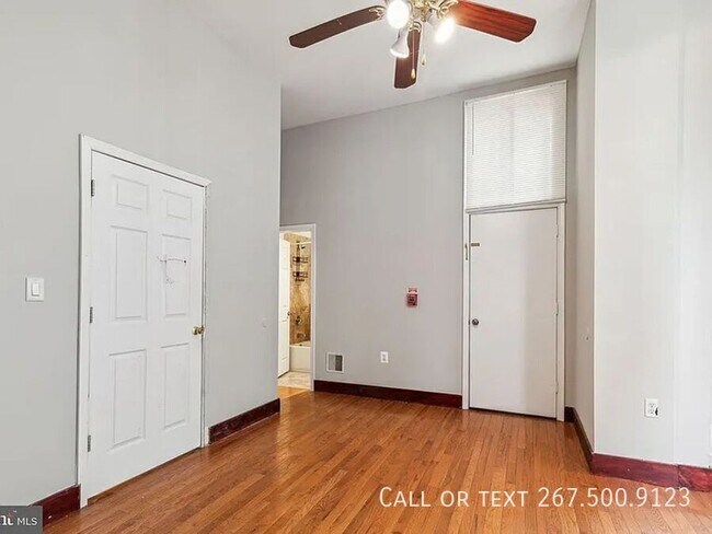 Building Photo - 3414 Spring Garden St