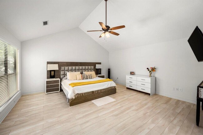 Building Photo - 1903 Fawn Way Ct
