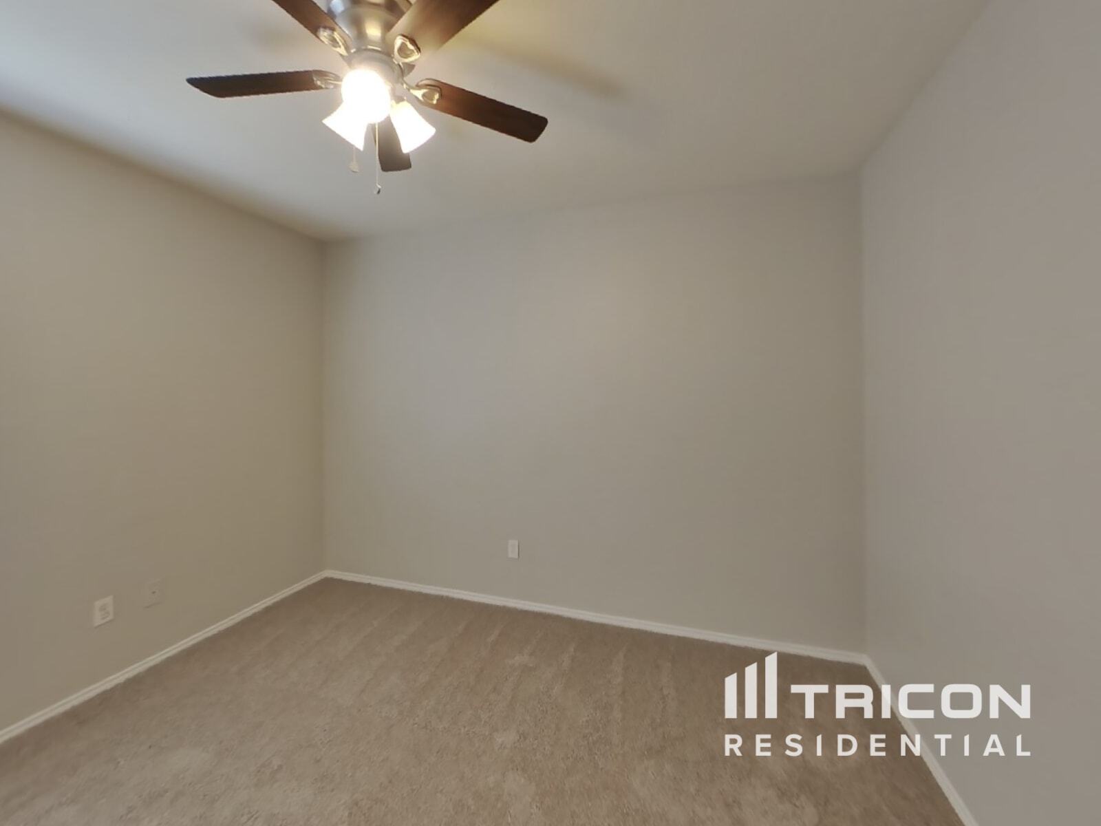 Building Photo - 1106 Castleman Dr