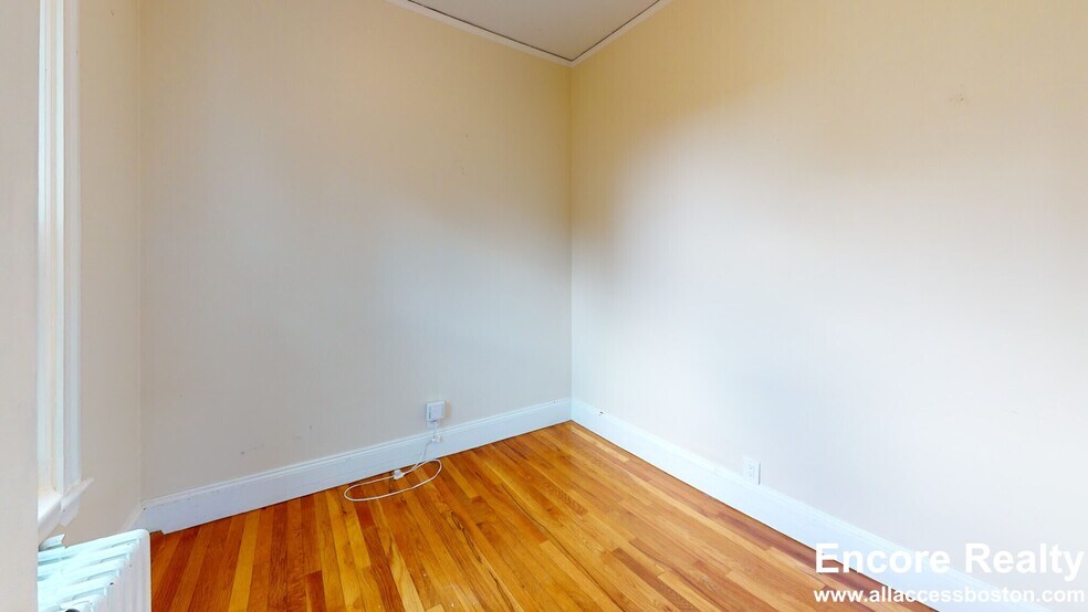 Building Photo - 74 Saint Rose St