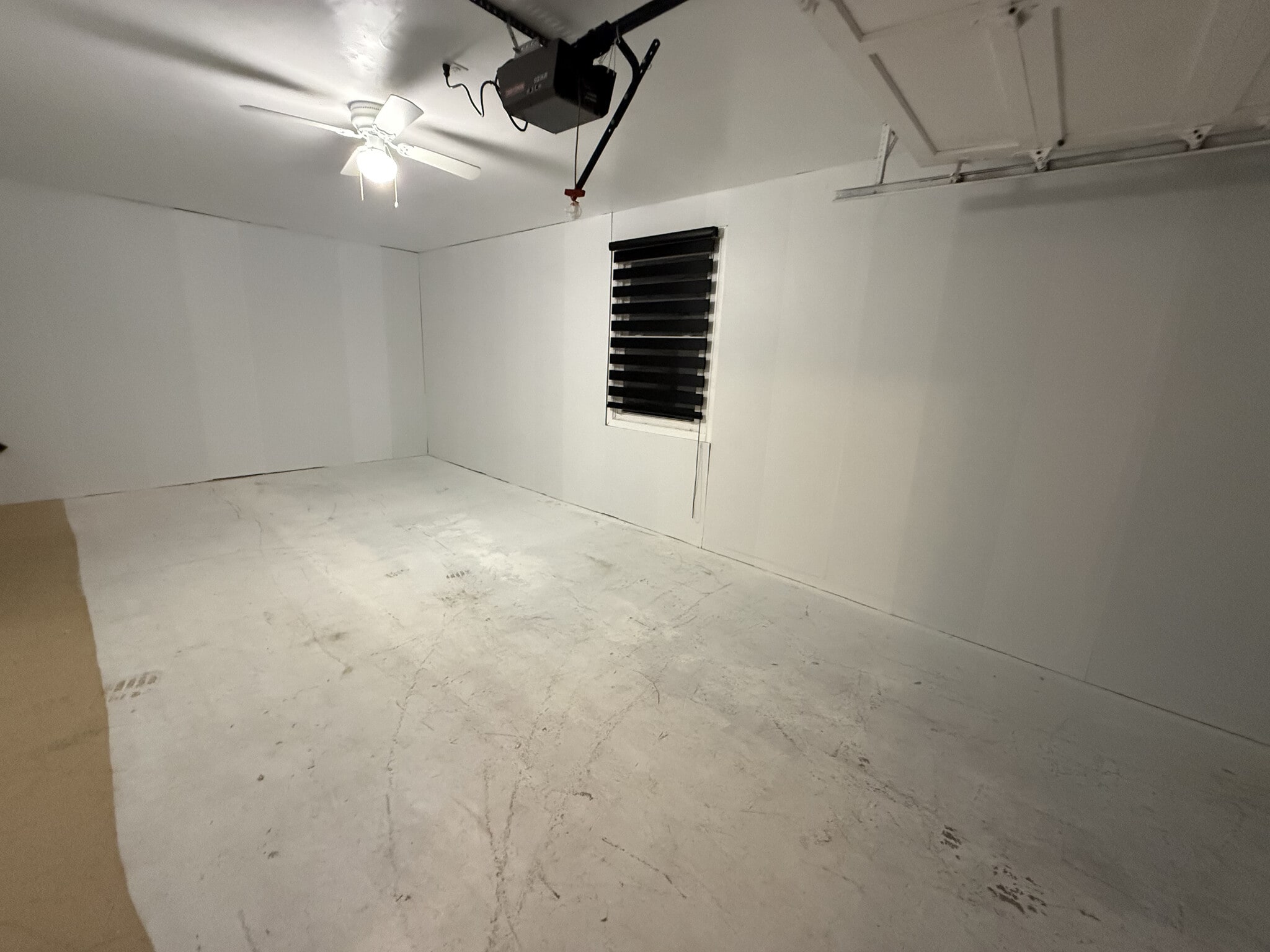 Garage or storage - 368B Summerhill Rd