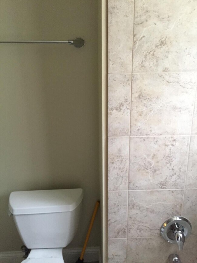 Building Photo - 8140 Whitburn Dr