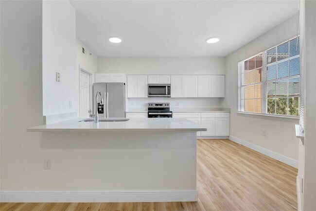 Building Photo - 10855 Windsor Walk Dr