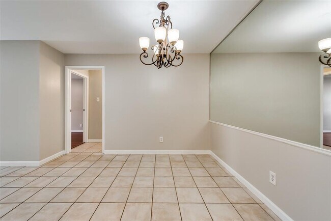 Building Photo - 8787 Brae Acres Rd