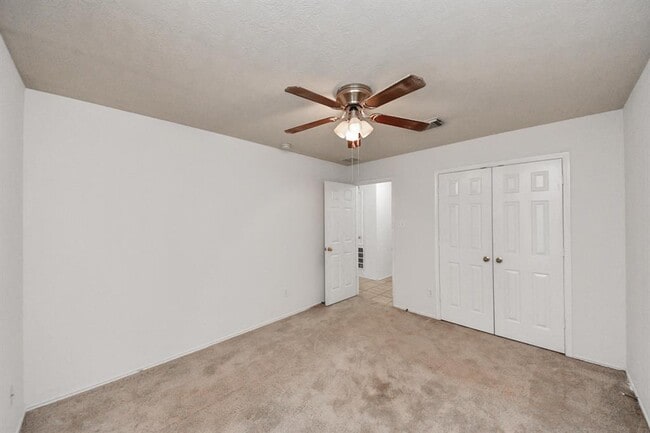 Building Photo - 1115 Juniper River Ct
