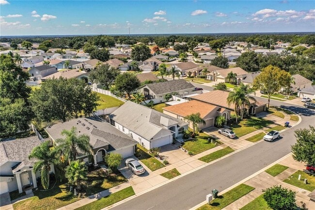 Building Photo - 1876 Holton Rd