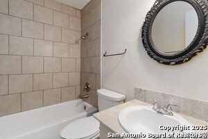 Building Photo - 7960 Splintered Oak