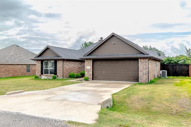 Building Photo - 103 Palomino Dr