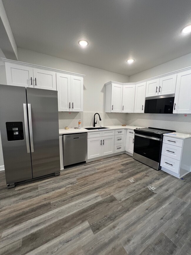 Building Photo - 79 SE 351st Rd