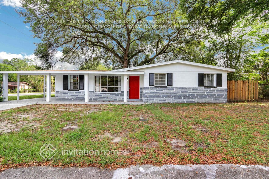 Building Photo - 3510 N 35th St