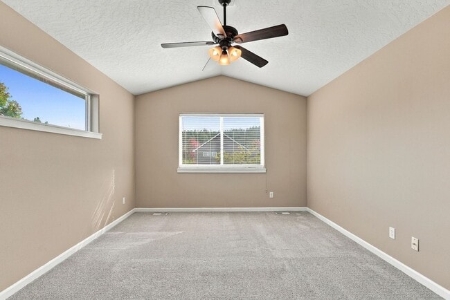 Building Photo - 1680 N Winchester Ct