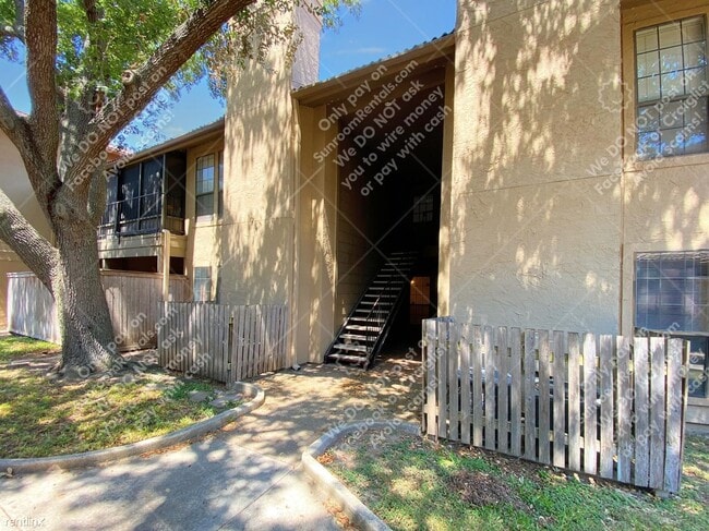 Building Photo - 2 br, 2 bath Condo - 1202 Thorpe Ln 205 205