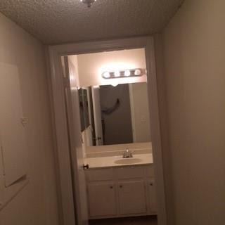 Building Photo - 149 Lablanc Way NW