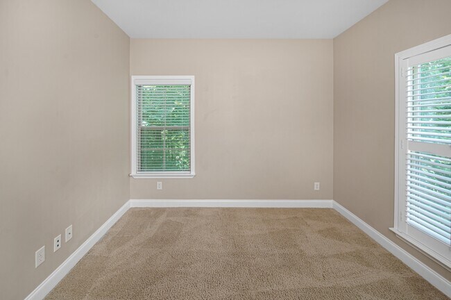 Building Photo - 12696 Alpine Cir