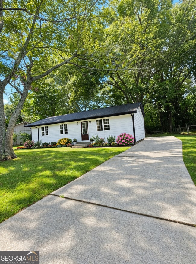 Building Photo - 1729 W Austin Rd