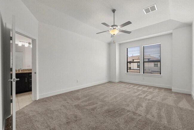 Building Photo - 12317 Maypole Bend