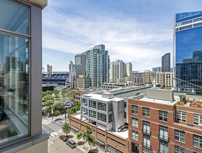 Building Photo - 427 Ninth Ave