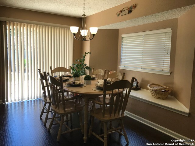 Building Photo - 7138 Valewood View