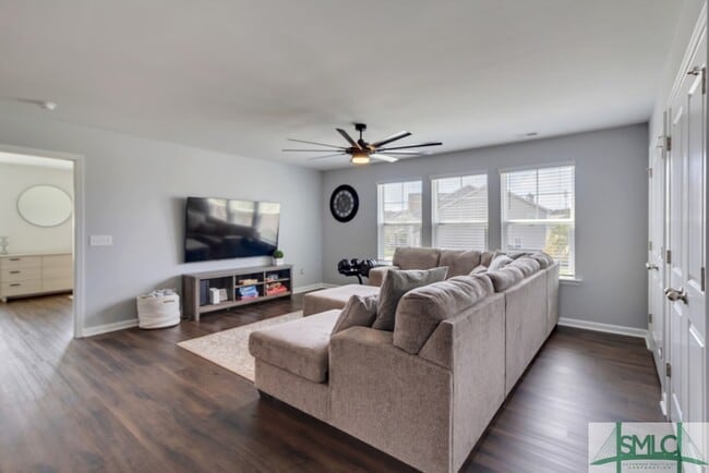 Building Photo - 102 Palmer Pl