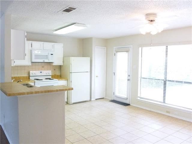 Building Photo - 101 Stony Creek Dr