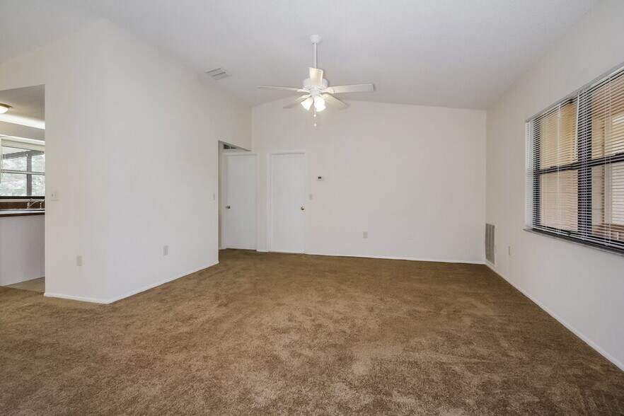 Building Photo - 4249 Lancaster Dr