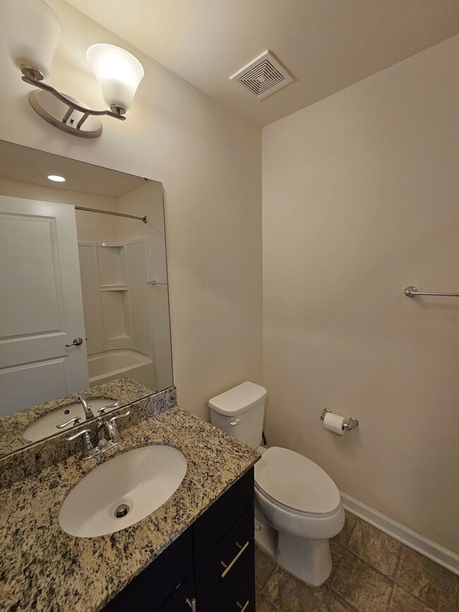 Building Photo - 136 Middleby Way