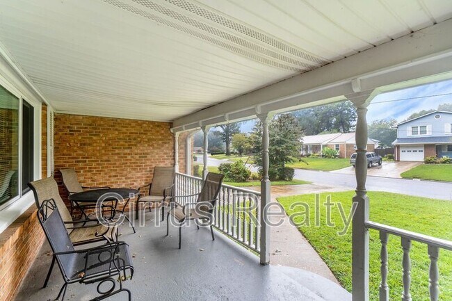 Building Photo - 860 Morgan Trail