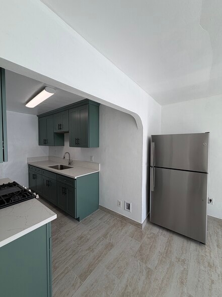 Building Photo - 350 W Fig St