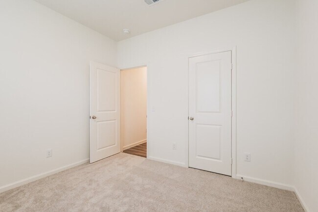 Building Photo - 3723 Kennedy Clover Ct