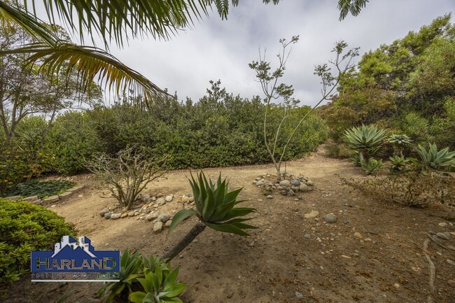 Building Photo - 760 Bonair Pl