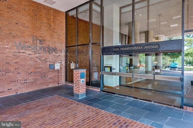 Building Photo - 2555 Pennsylvania Ave NW