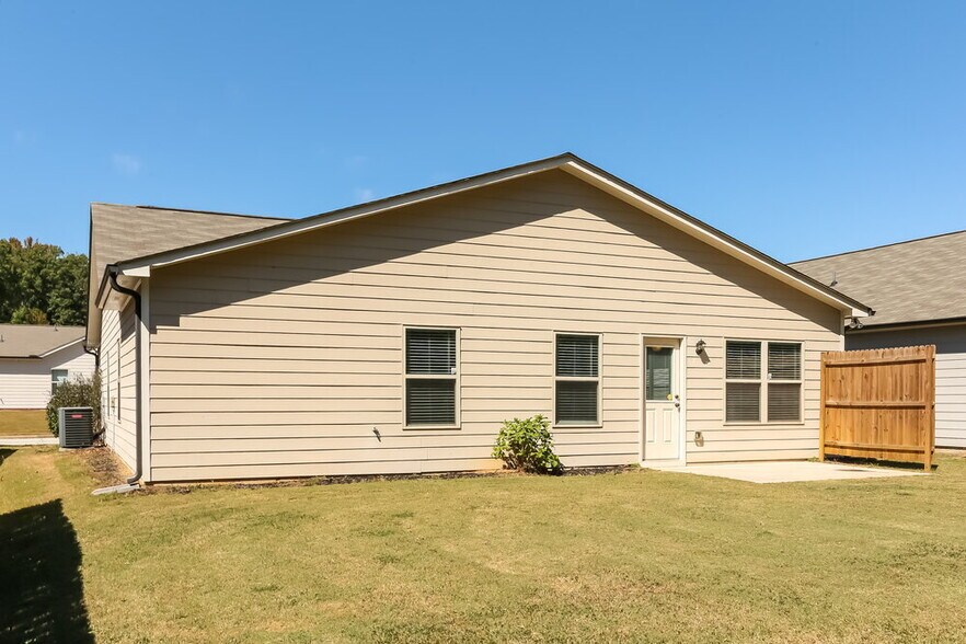 Building Photo - 270 Eagles Pkwy