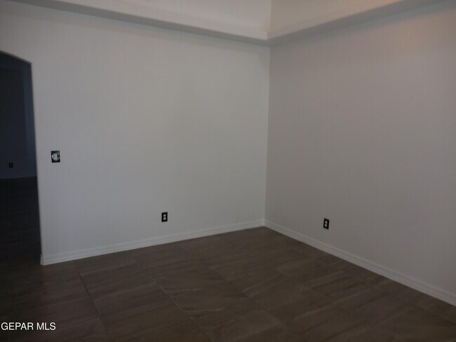 Building Photo - 3143 Red Maple