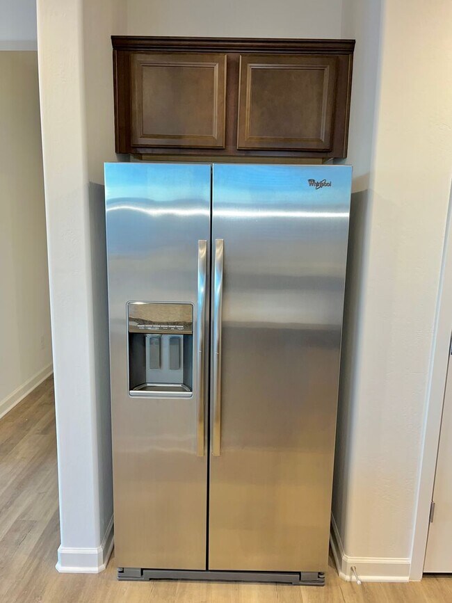 Building Photo - Single level, 4Bedrooms/3Bath TollBrother ...