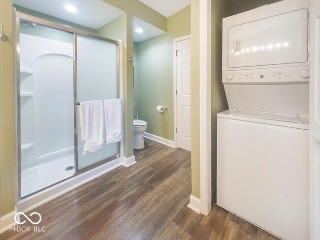 Building Photo - 2600 S Bryan St