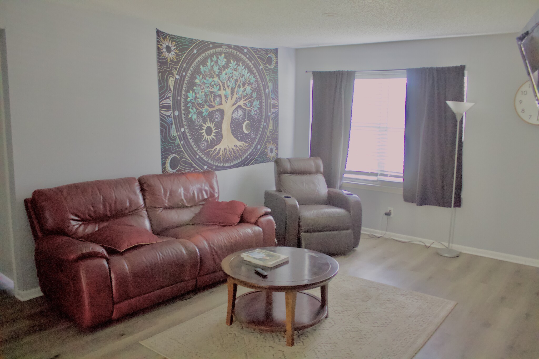 Living room - 5326 Whiteway Dr