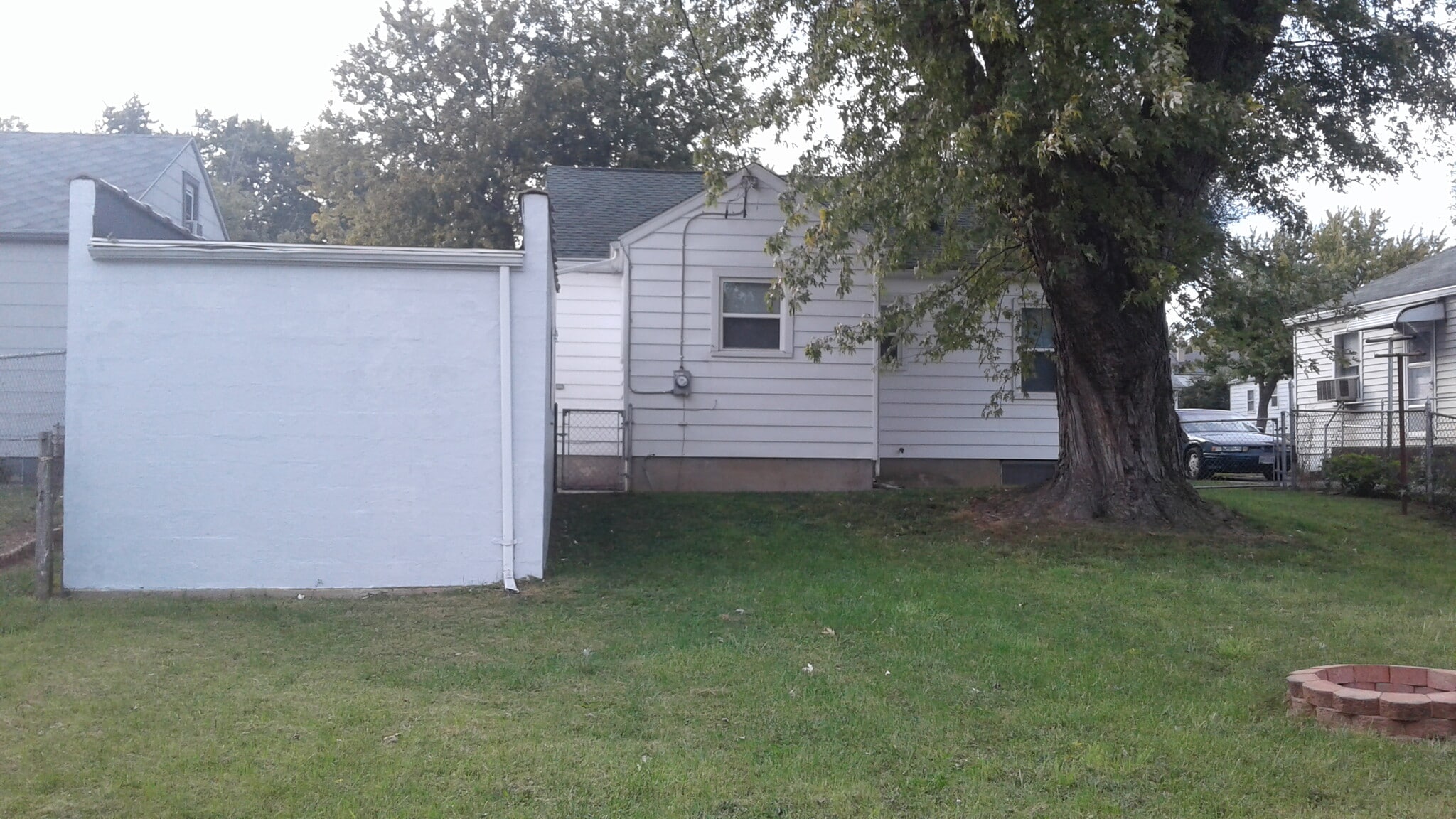 Building Photo - 1654 Pell Dr