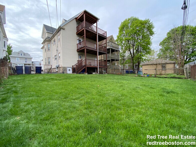 Building Photo - 18 Colberg Ave