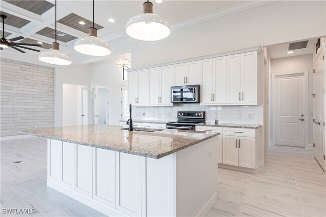 Building Photo - 3405 Gulfstream Pkwy