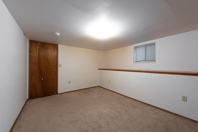 Building Photo - Beautiful 4 Bedroom Home Located on North Beacon Hill!