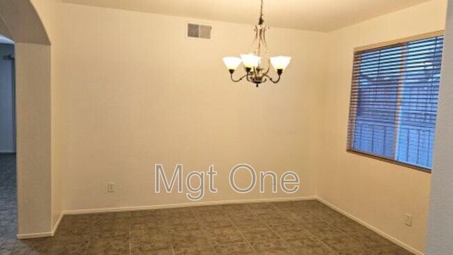 Building Photo - 20823 Westbury Rd