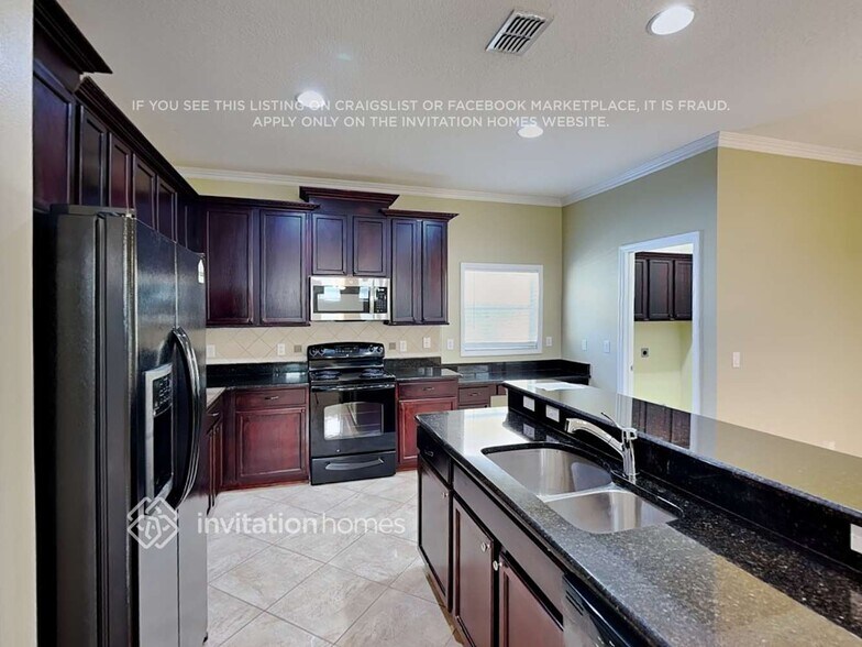 Building Photo - 5547 Remsen Cay Ln