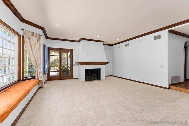 Building Photo - 6350 Calle Del Campanario