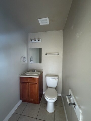 Building Photo - 13706 Goodwood Blvd