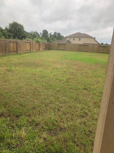 Building Photo - 22607 August Crow Dr