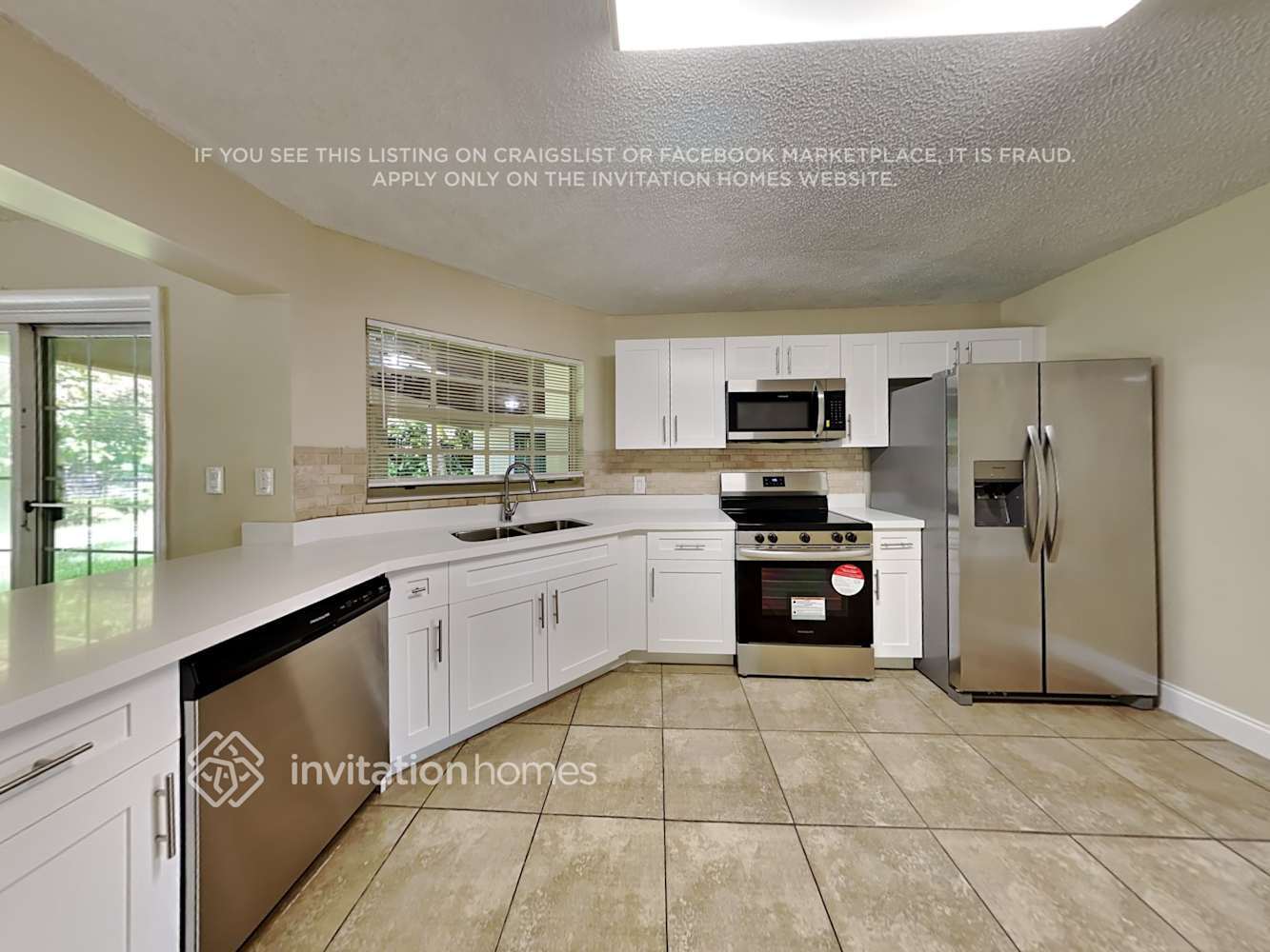 Building Photo - 19631 SW 137th Ave