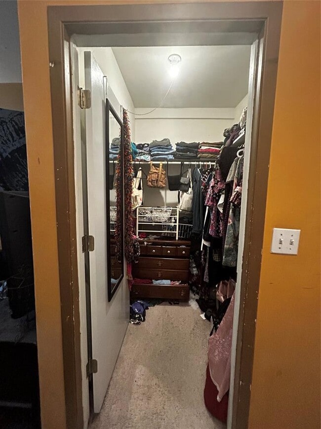 Building Photo - 4511 Avenue B